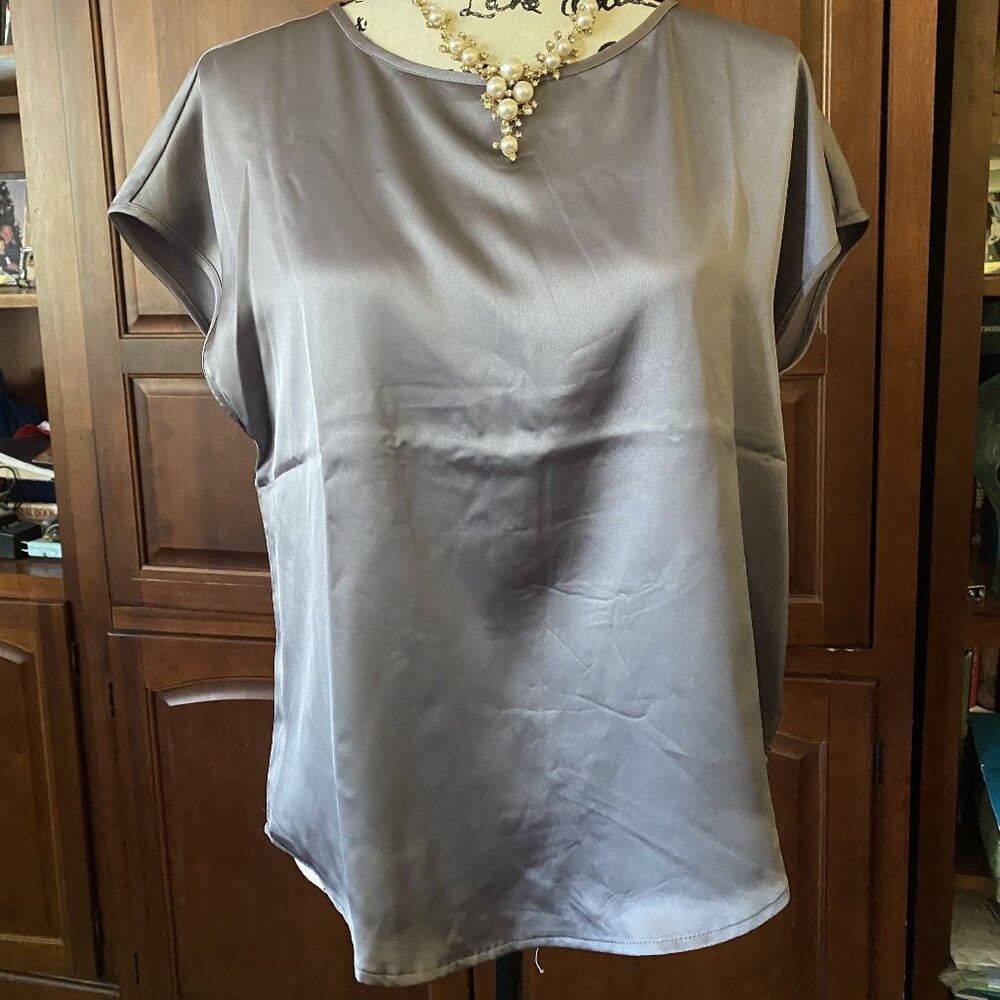 NEW Nicole Miller Satin Blouse Top Women Medium Grey